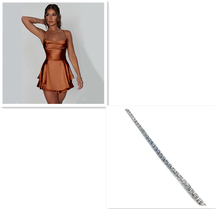 Robe courte en satin dos nu – Chic et moderne